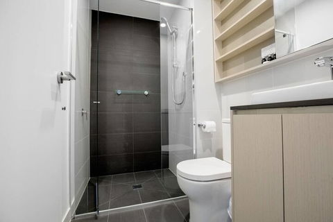 Trendy 2 Bedroom In Ringwood/Eastland With Parking - Accommodation Gladstone 5