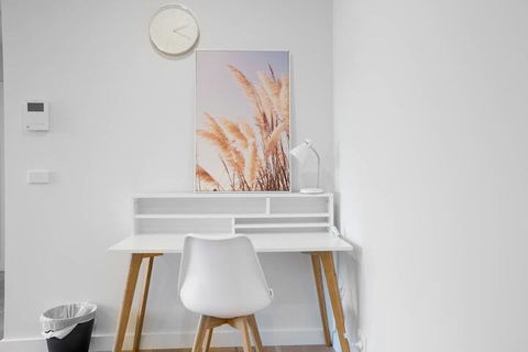 Trendy 2 Bedroom In Ringwood/Eastland With Parking - Accommodation Gladstone 2