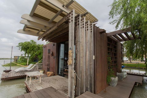 Bills Boathouse - Accommodation Gladstone 4