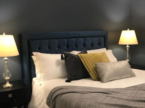 The Grove - Accommodation Gladstone 2