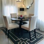 The Grove - Accommodation Gladstone 1