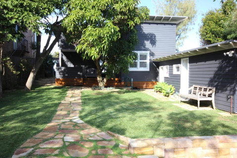 SEA URCHIN - Accommodation Gladstone 6