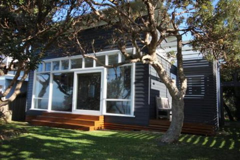 SEA URCHIN - Accommodation Gladstone 0