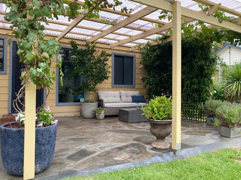 Adagio In Auburn - Accommodation Gladstone 4