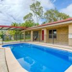 14 Double Island Drive Rainbow Beach Large Holiday House With PoolPets Welcome Free Wi Fi - Accommodation Gladstone 1