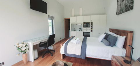 Velikaâ€™ - Accommodation Gladstone 6