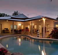 CRISTAL at CLIFTON BEACH - Accommodation Gladstone
