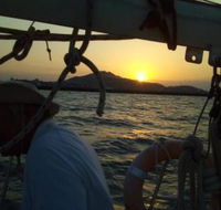 Casual fare sailing charters Townsville ocean living cruise - Accommodation Gladstone