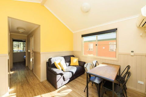 Reflections Holiday Parks Copeton Waters - Accommodation Gladstone 3