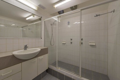 Osprey Holiday Village Unit 108 Serene 3 Bedroom Holiday Villa With A Pool In The Complex - Accommodation Gladstone 3
