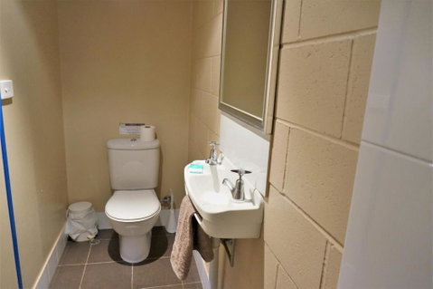 Osprey Holiday Village Unit 104 Luxurious 3 Bedroom Holiday Villa With A Pool In The Complex - Accommodation Gladstone 3