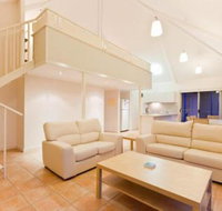 Osprey Holiday Village Unit 105 Tranquil 3 Bedroom Holiday Villa with a Pool in the Complex - Accommodation Gladstone