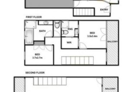 SEA NOOK Seconds From The Beach - Accommodation Gladstone 4