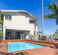The Richmond Beach Villa - Accommodation Gladstone