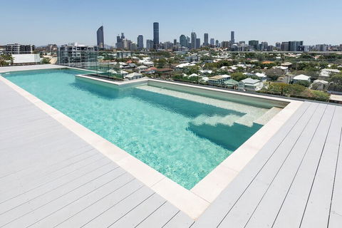 Linton Hotel - Accommodation Gladstone 2