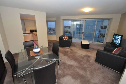 North Sydney Furnished Apartments - Accommodation Gladstone 2