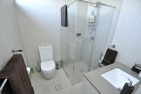 North Sydney Furnished Apartments - Accommodation Gladstone 7
