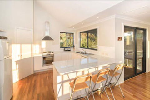 Jay's Beach House - Accommodation Gladstone 7
