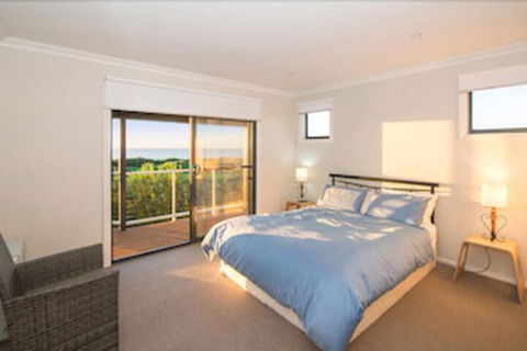 Jay's Beach House - Accommodation Gladstone 2