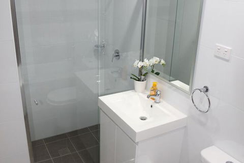 Atmosphere - Accommodation Gladstone 7