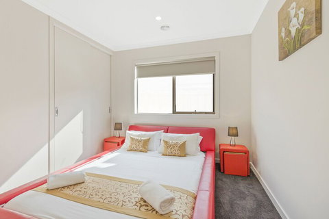 Point Cook Villas - Accommodation Gladstone 4