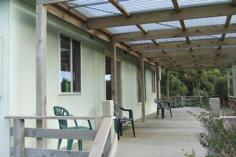 Bushland Retreat - Accommodation Gladstone 3