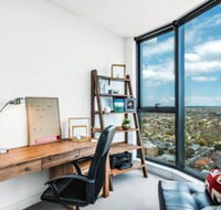 Designer Home With View 2 BED in Box Hill Vbh850 - Accommodation Gladstone