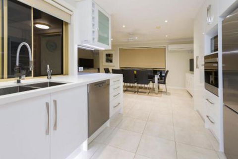 Holiday Home Limetree - Accommodation Gladstone 6