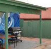 Lukes Cozy Guest House - Accommodation Gladstone