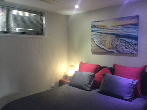 Southport Dandar - Accommodation Gladstone 4