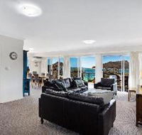3 Bedroom Apartment Albacore Unit 6 12 Ondine Close - Accommodation Gladstone