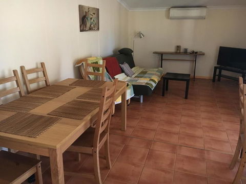 Tropical Farm Stay - Accommodation Gladstone 6