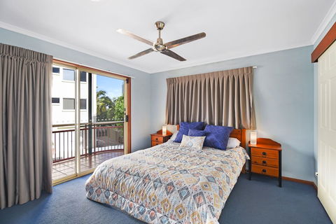 Vaai Moana - 5/10 Oriole Avenue - Accommodation Gladstone 2