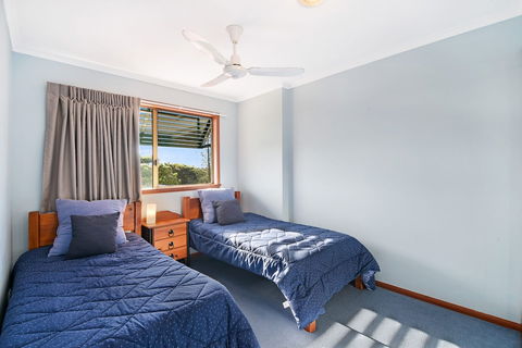 Vaai Moana - 5/10 Oriole Avenue - Accommodation Gladstone 1