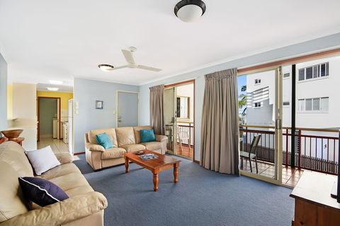 Vaai Moana - 5/10 Oriole Avenue - Accommodation Gladstone 5