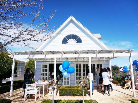 Maison Blue Pty Ltd Adelaide - Accommodation Gladstone 1