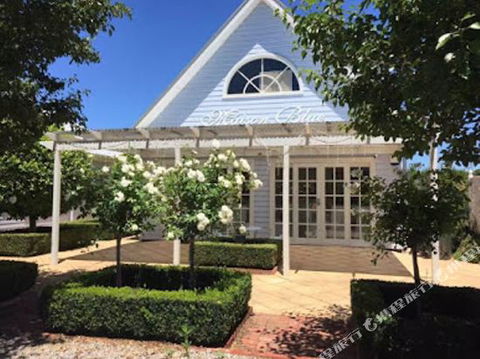 Maison Blue Pty Ltd Adelaide - Accommodation Gladstone 2