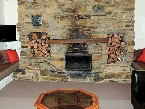 White Mountain Lodge - Accommodation Gladstone 0