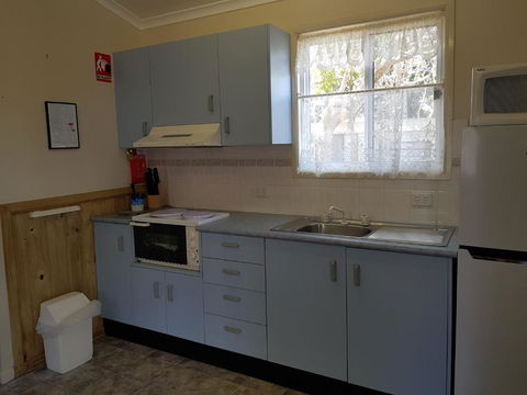 Jacaranda Holiday Park - Accommodation Gladstone 3