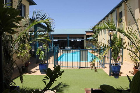 Ningaloo Coral Bay Backpackers - Accommodation Gladstone 5