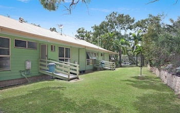 Orchid Beach Apartments - Accommodation Gladstone 5