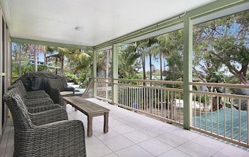 Orchid Beach Apartments - Accommodation Gladstone 4