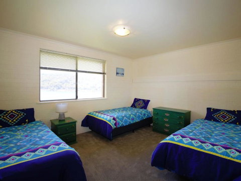 Aranda 3 / 25 Townsend Street - Accommodation Gladstone 3