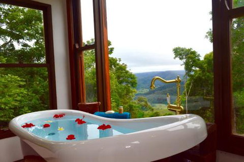 Clouds Serenity - Accommodation Gladstone 5