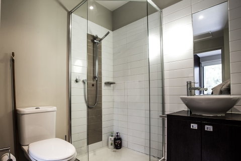 ReadySet Apartments On Altona - Accommodation Gladstone 5