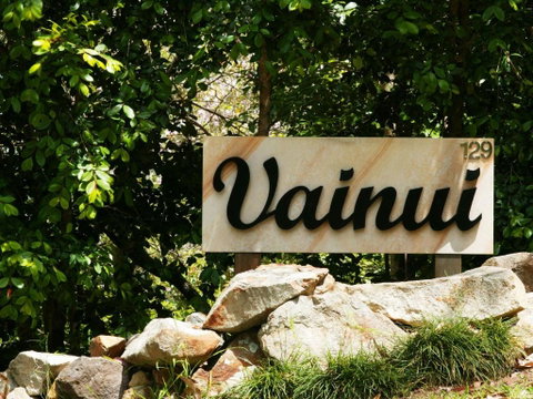 Vainui - Accommodation Gladstone 2