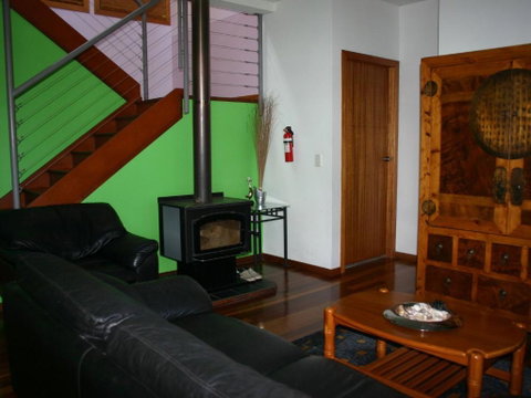 Vainui - Accommodation Gladstone 1