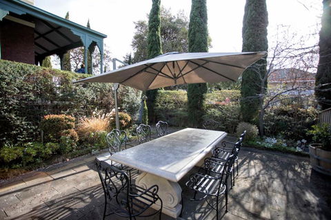 QPO QUEENSCLIFF - Accommodation Gladstone 5