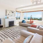 BEACH BELLE MORNINGTON - Accommodation Gladstone 0