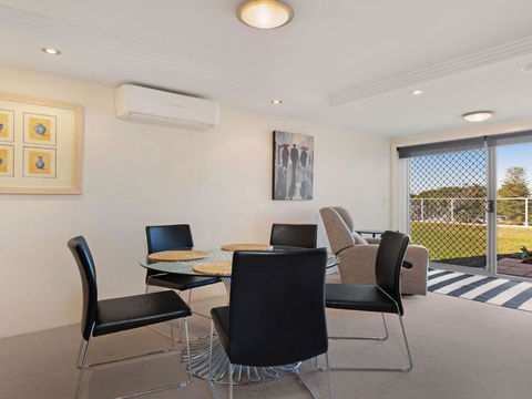 Garden Apartment At Forster Tower - Accommodation Gladstone 1